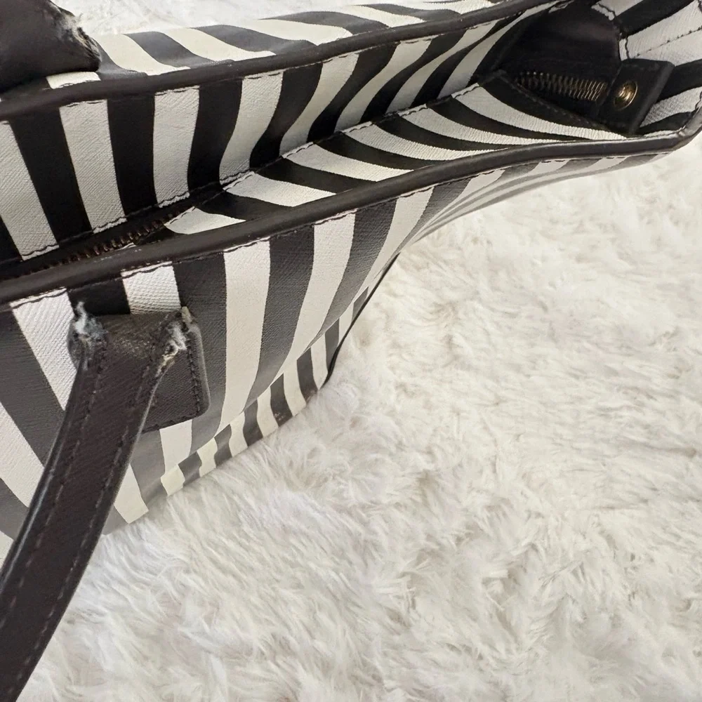 Henri Bendel Black and White Striped Tote - Picture 7 of 8